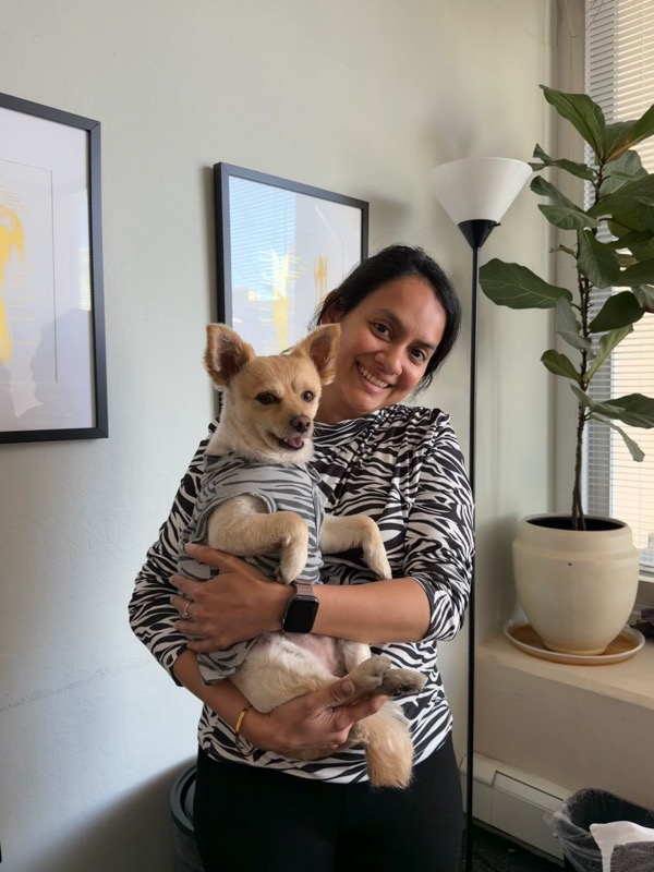 Sonam and Fluffy at the Healthwell clinic